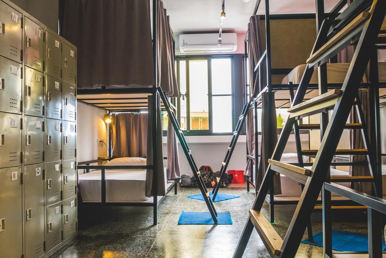 World Inn 窩二樓小客棧民宿 Hualien Extérieur photo